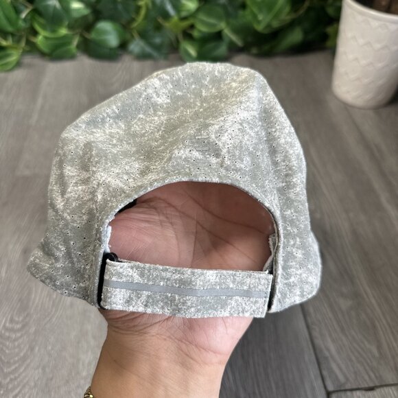 Lululemon Hat Cap Strap Back Womens Gray White Hiking Running Outdoors Ladies